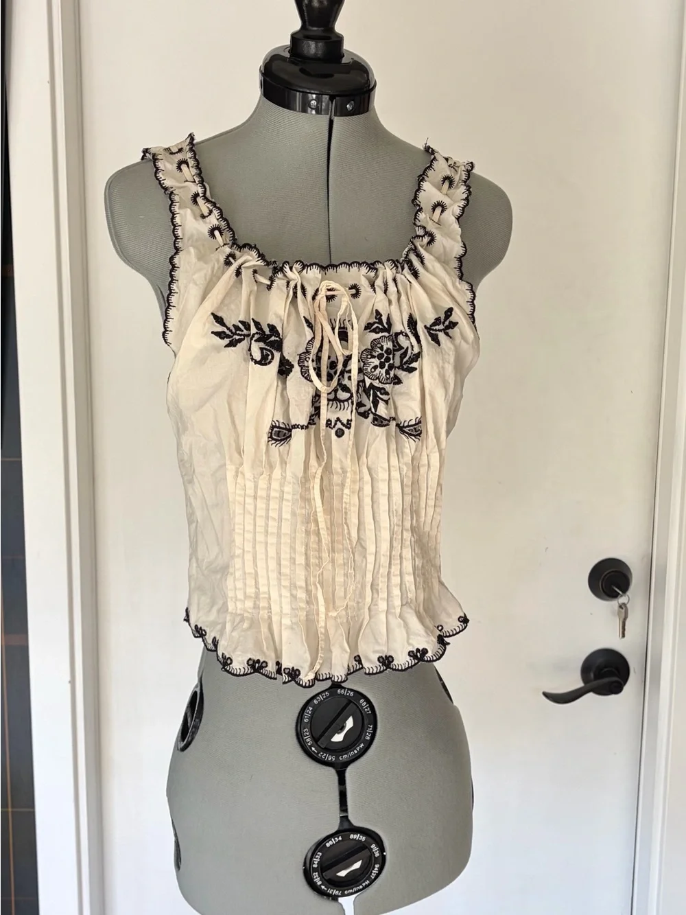 Free People Cotton Embroidered Camisole, lacing and pleat detail, smocked, S,EUC